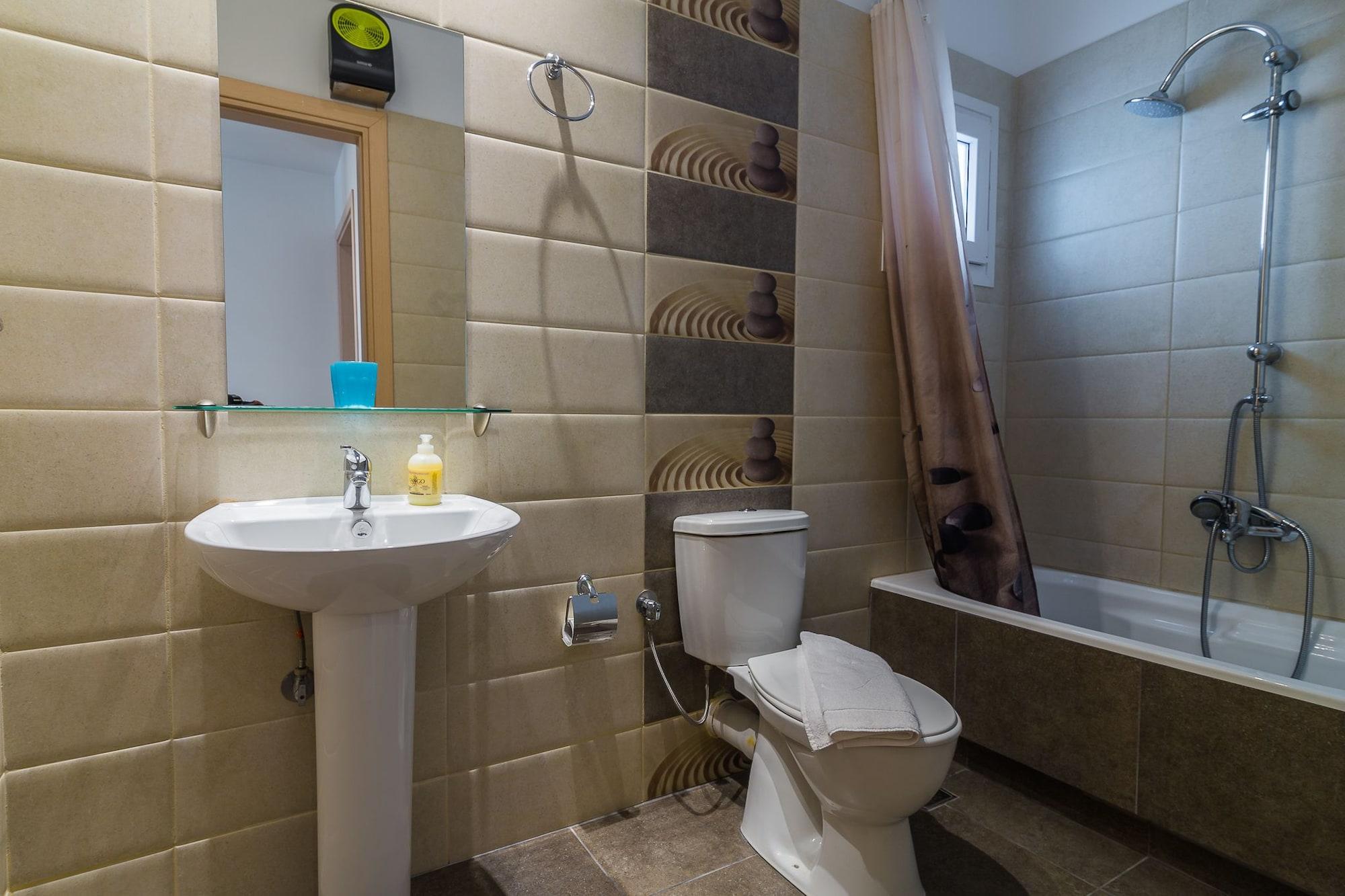 Kontes Comfort Hotel 3*